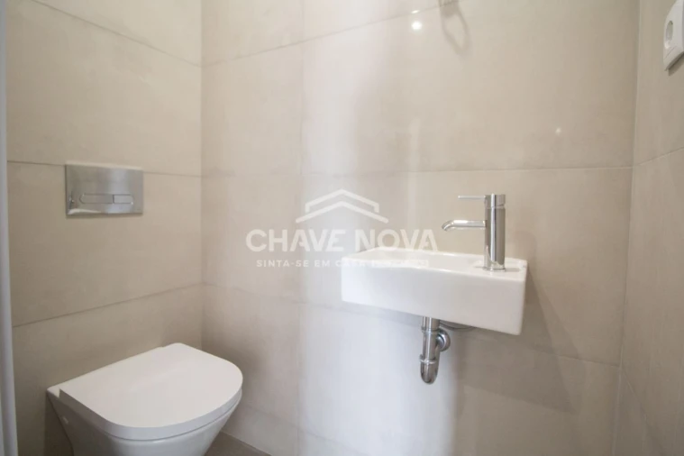 Apartamento T3 para Venda em Cedofeita, Santo Ildefonso, Sé, Miragaia, São Nicolau e Vitória Foto 10