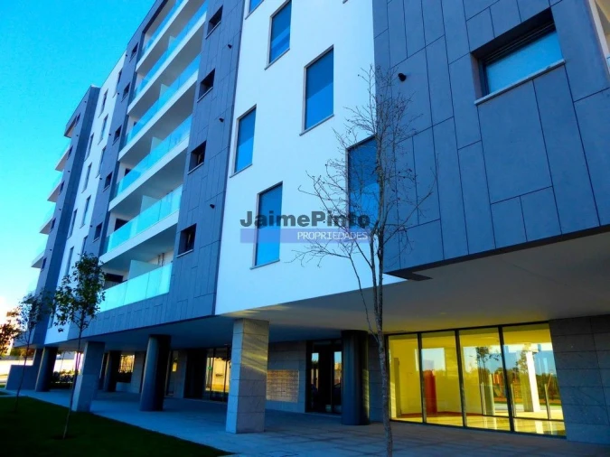 Apartamento T1 para Venda em Paranhos Foto 3