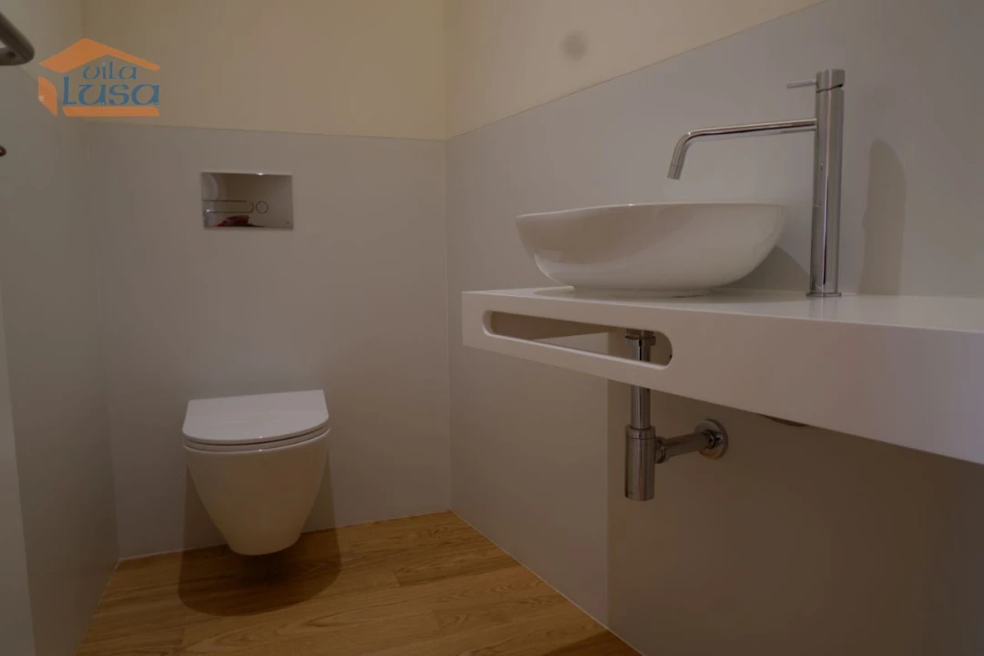 Apartamento T3 para Venda em Lordelo do Ouro e Massarelos Foto 19