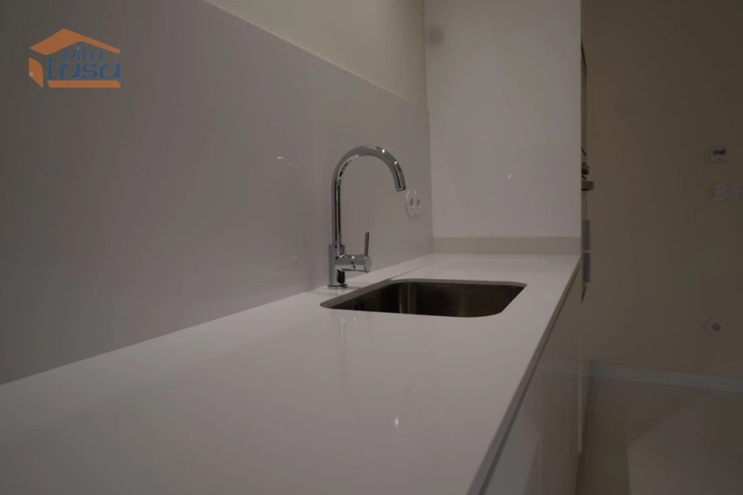 Apartamento T3 para Venda em Lordelo do Ouro e Massarelos Foto 23