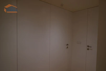 Apartamento T3 para Venda em Lordelo do Ouro e Massarelos