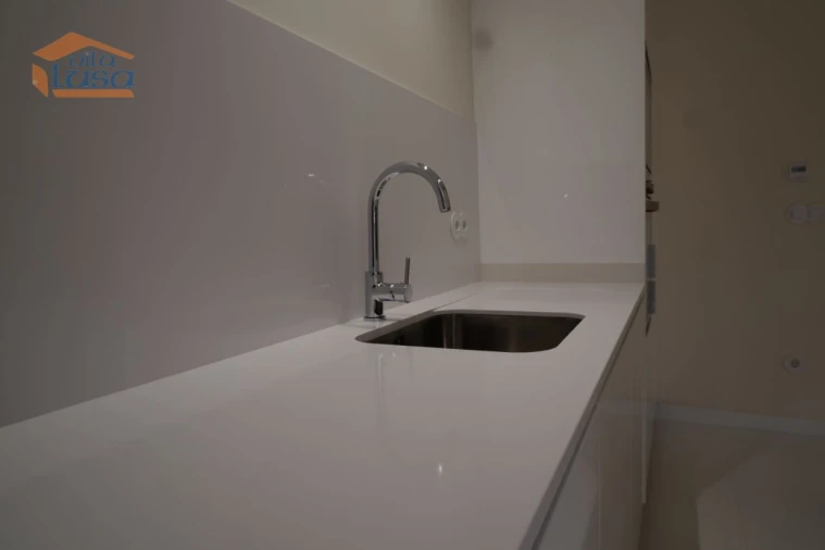 Apartamento T3 para Venda em Lordelo do Ouro e Massarelos Foto 23