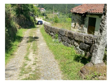 Terreno Misto para Venda em Sobradelo da Goma