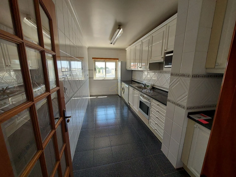 Apartamento T2 para Arrendamento em Oeiras e São Julião da Barra, Paço de Arcos e Caxias Foto 8