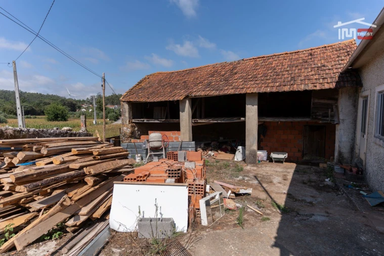 Moradia T3 para Venda em São Mamede Foto 12