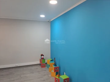 Loja para Venda em Areeiro