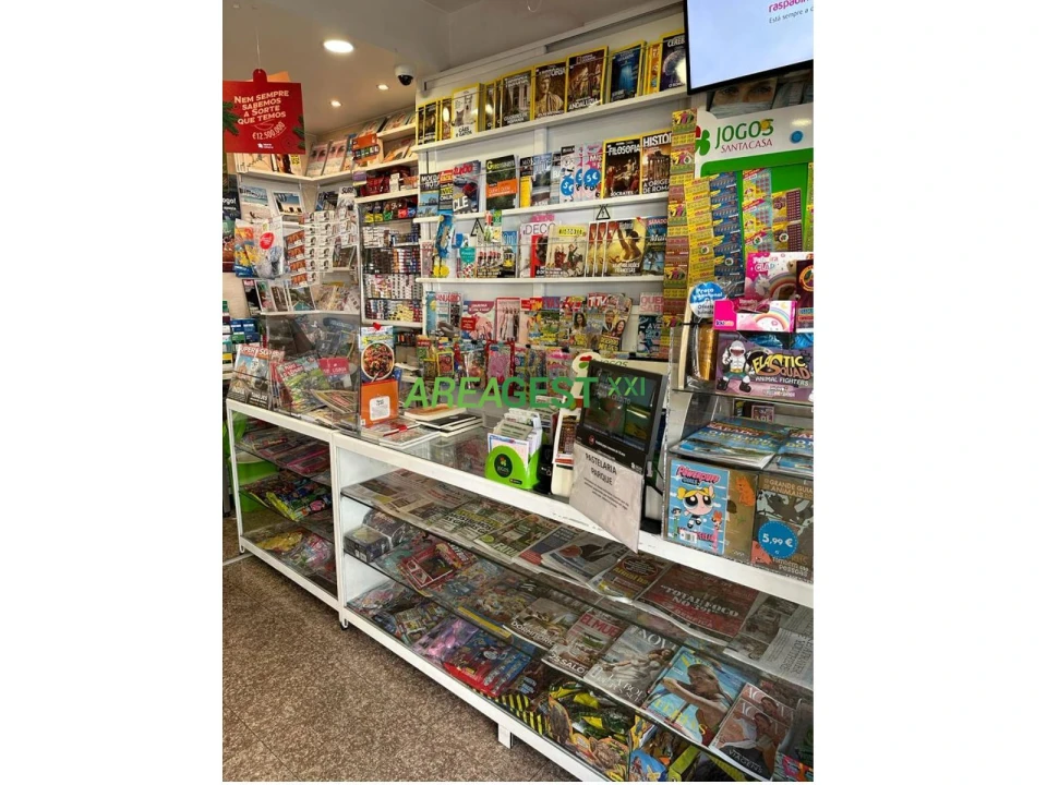 Loja para Venda em Santo António Foto 1