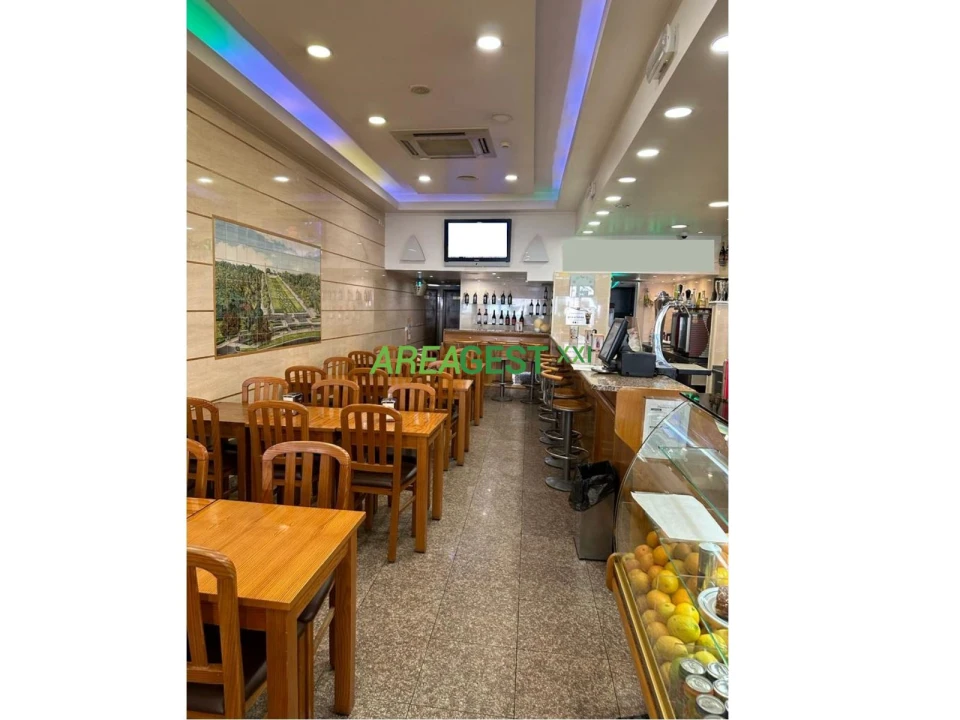 Loja para Venda em Santo António Foto 3