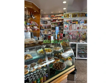 Loja para Venda em Santo António