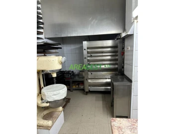 Loja para Venda em Santo António