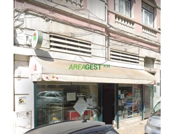 Loja para Venda em Santo António