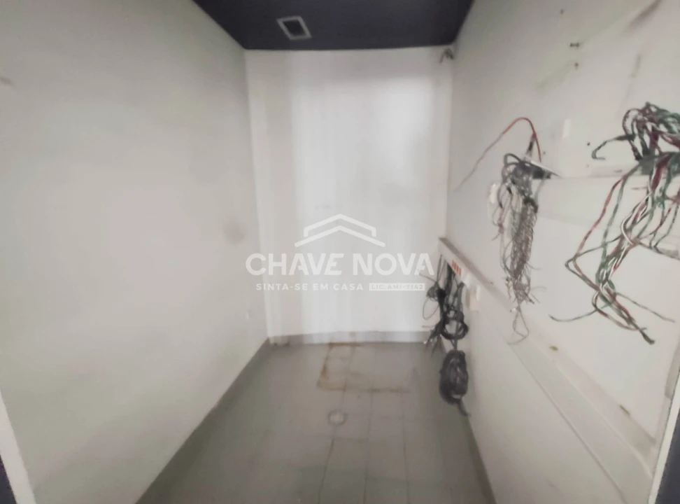 Loja para Arrendamento em Gafanha da Nazaré Foto 14