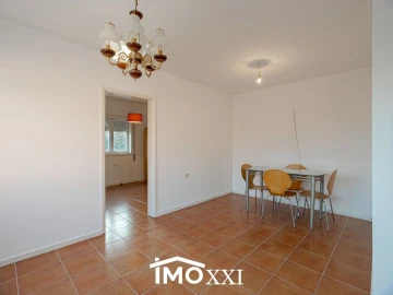 Moradia T5 para Venda em Fiães