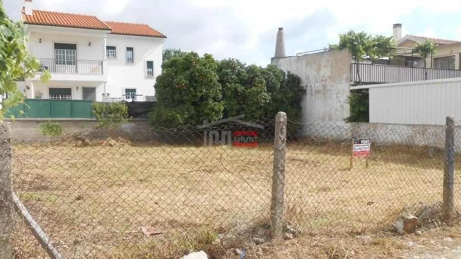 Terreno Misto para Venda em Riachos