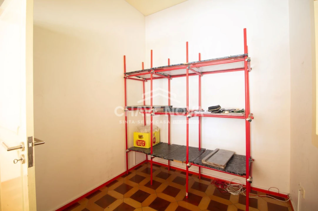 Loja para Venda em Alfena Foto 4