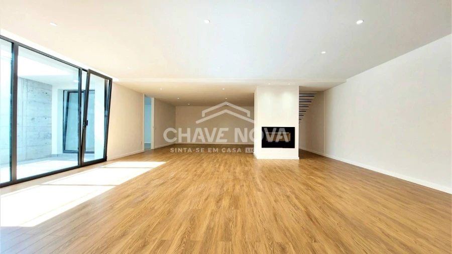 Moradia T3 para Venda em Palmeira Foto 16