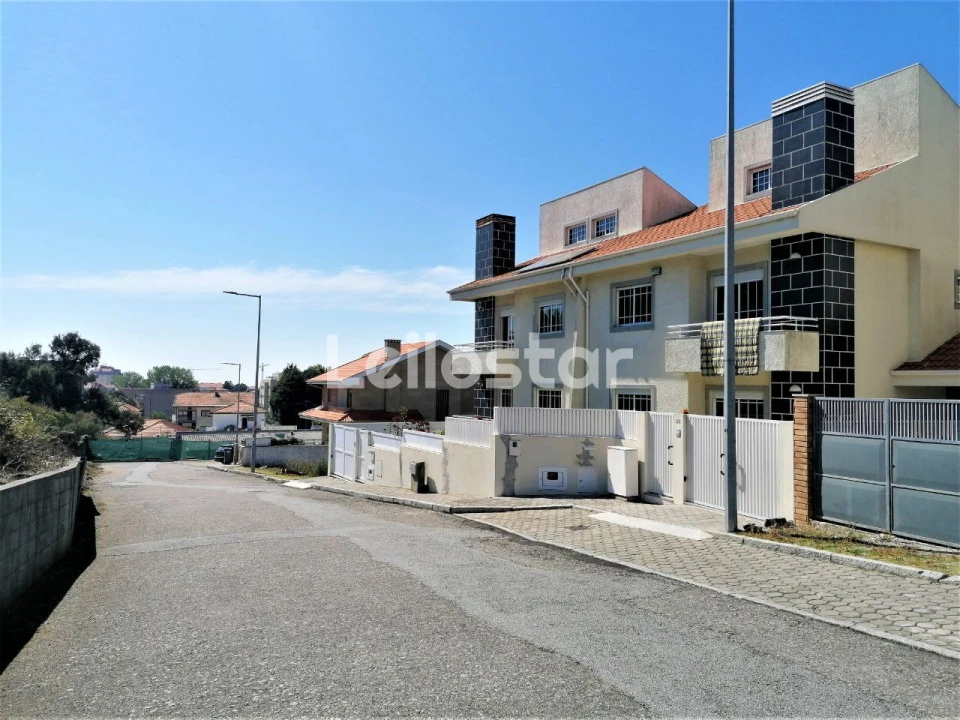 Terreno para Venda em Canelas Foto 2