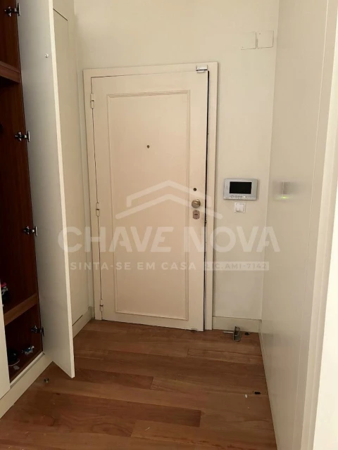 Apartamento T3 para Venda em Aldoar, Foz do Douro e Nevogilde