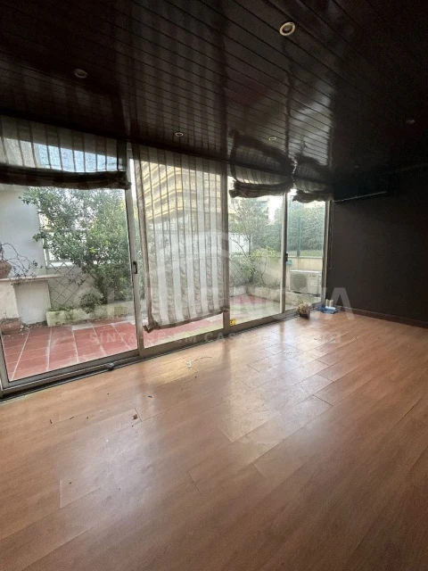 Apartamento T3 para Venda em Aldoar, Foz do Douro e Nevogilde