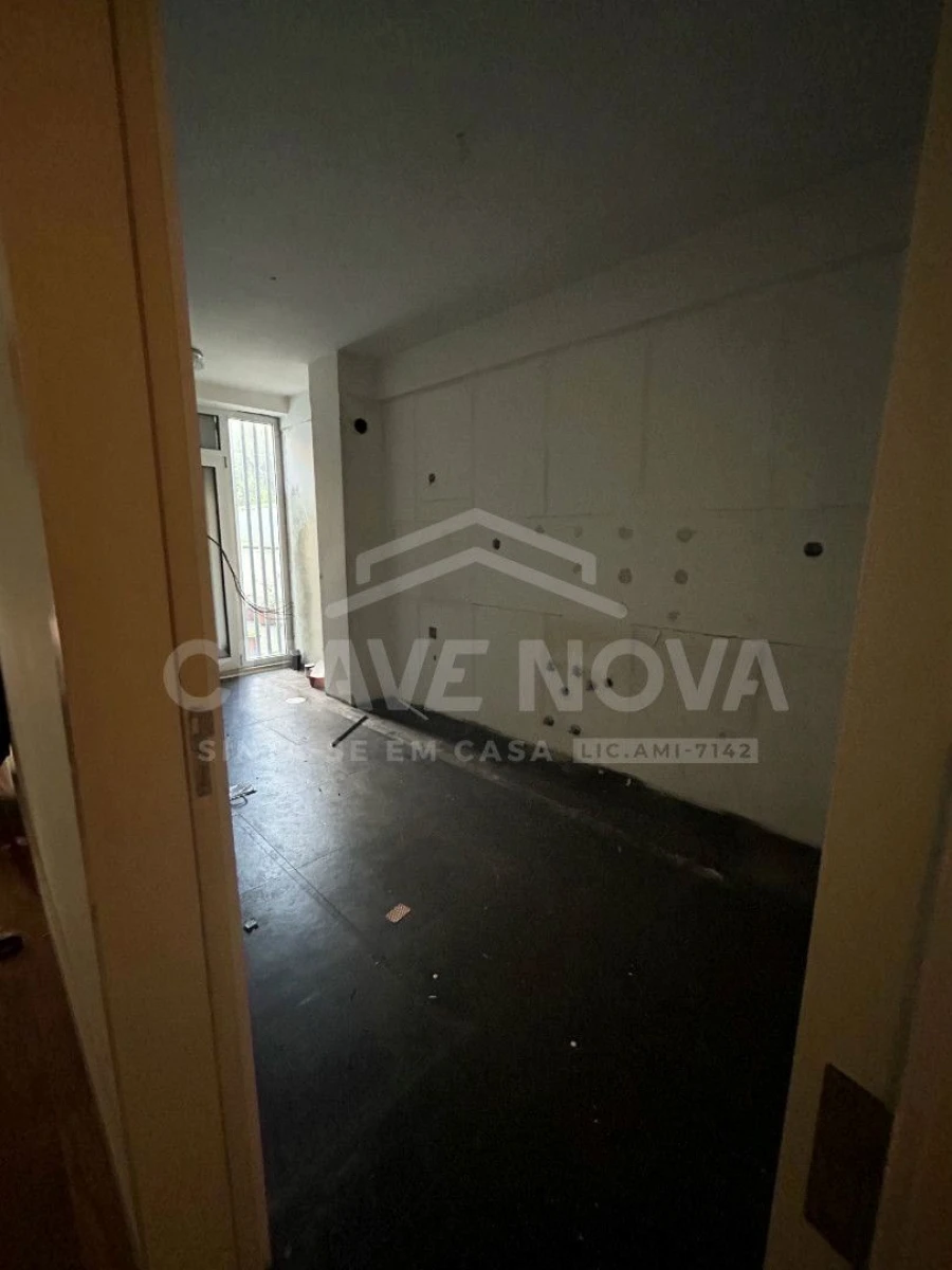 Apartamento T3 para Venda em Aldoar, Foz do Douro e Nevogilde Foto 14