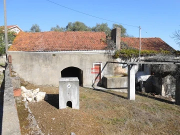 Moradia T3 para Venda em São Mamede