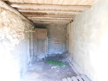 Moradia T3 para Venda em São Mamede