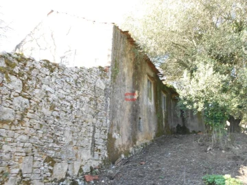 Moradia T3 para Venda em São Mamede