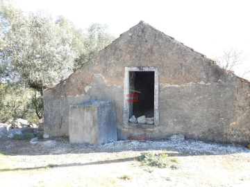 Moradia T3 para Venda em São Mamede