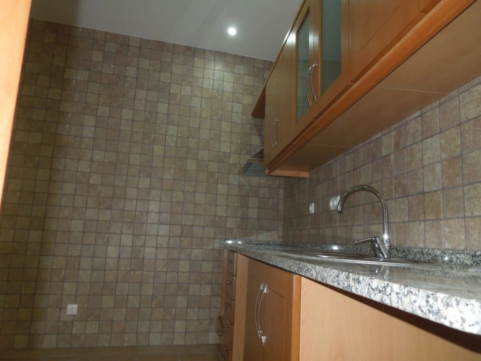 Moradia T5 para Venda em Santa Maria da Devesa Foto 7