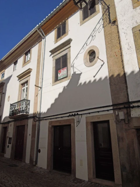 Moradia T5 para Venda em Santa Maria da Devesa