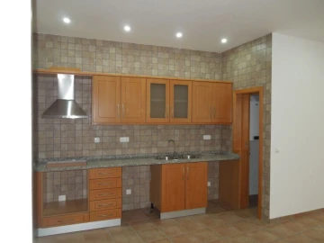 Moradia T5 para Venda em Santa Maria da Devesa