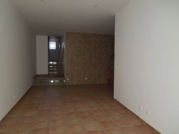 Moradia T5 para Venda em Santa Maria da Devesa