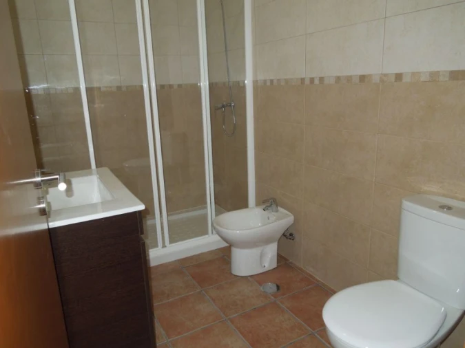 Moradia T5 para Venda em Santa Maria da Devesa Foto 9