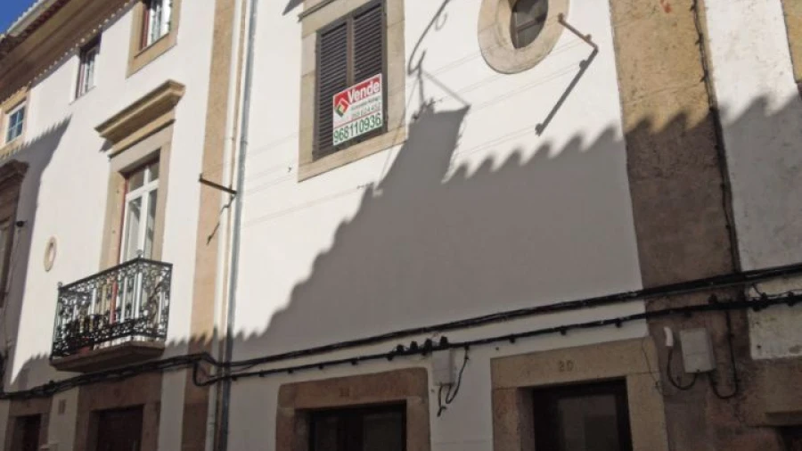 Moradia T5 para Venda em Santa Maria da Devesa