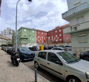 Apartamento T2 para Venda em Venteira