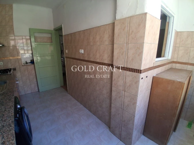 Apartamento T2 para Venda em Venteira Foto 5