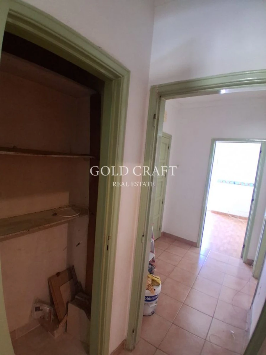 Apartamento T2 para Venda em Venteira Foto 8