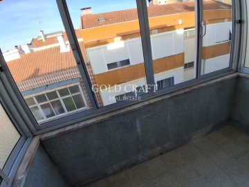 Apartamento T3 para Venda em Venteira