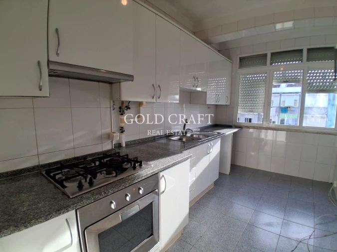 Apartamento T3 para Venda em Venteira Foto 10