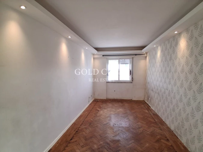 Apartamento T3 para Venda em Venteira Foto 3