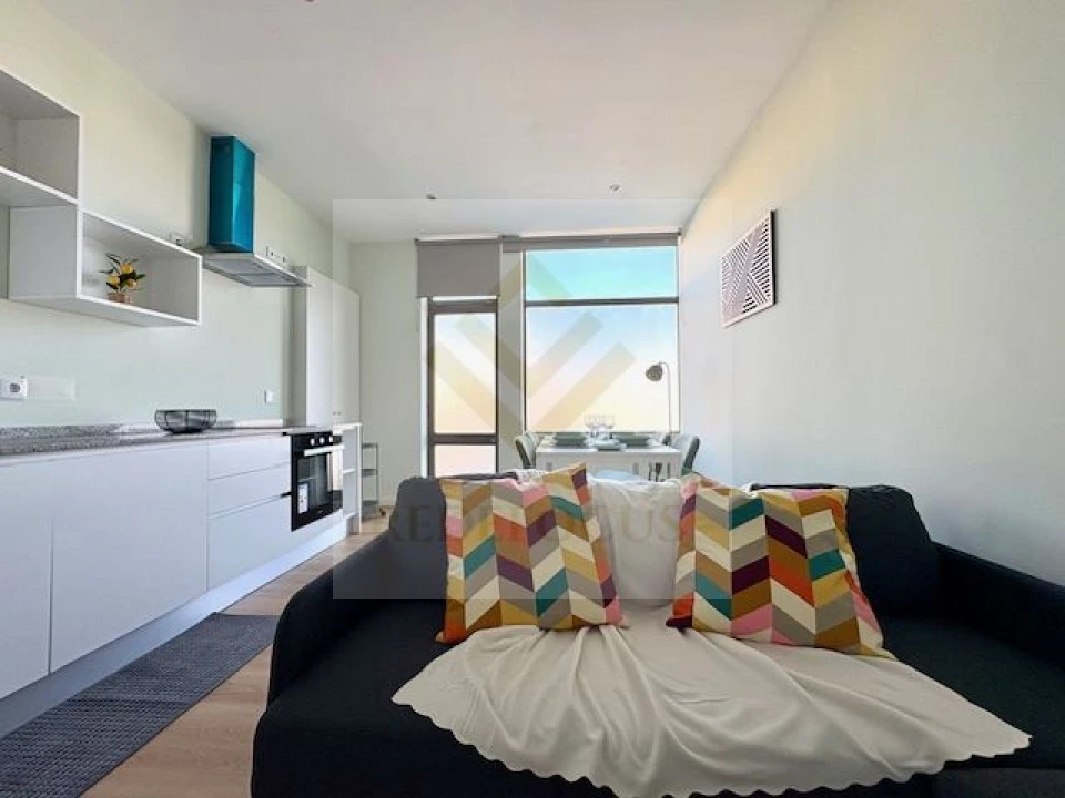 Apartamento T0 para Venda em Esmoriz Foto 6