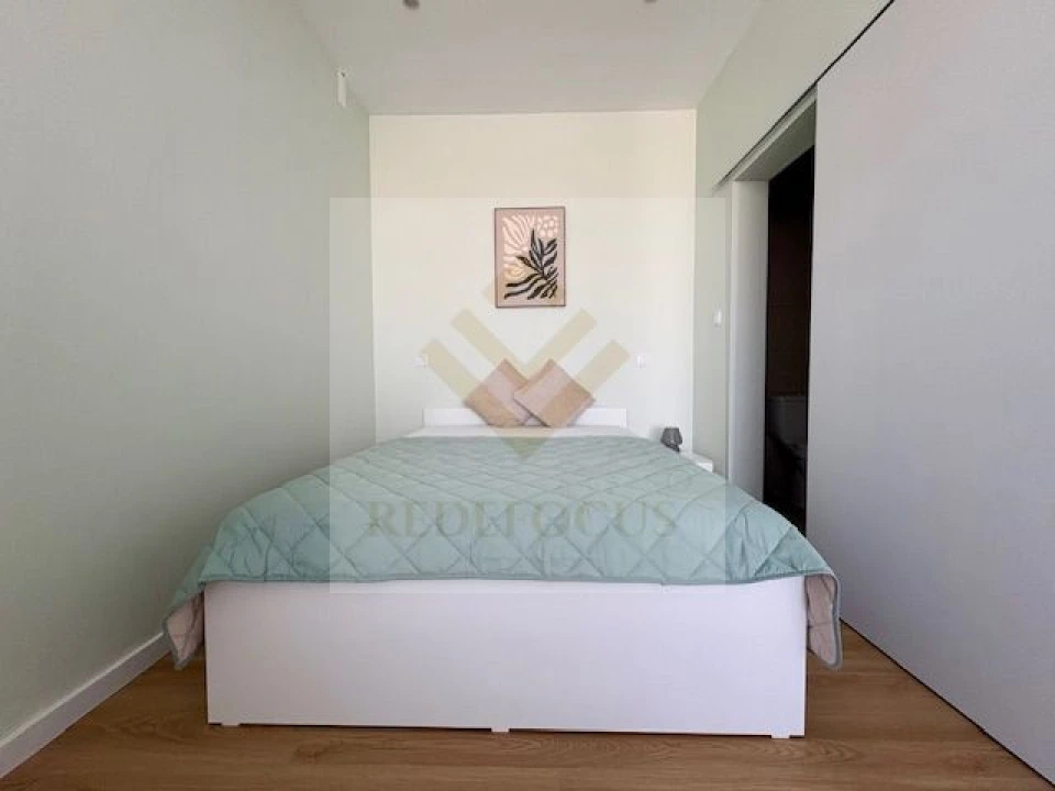Apartamento T0 para Venda em Esmoriz Foto 14