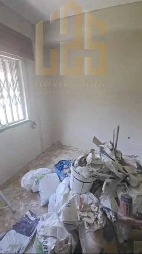 Apartamento T1 para Venda em Corroios