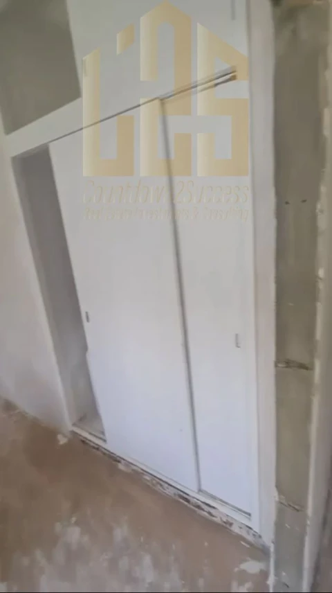 Apartamento T1 para Venda em Corroios