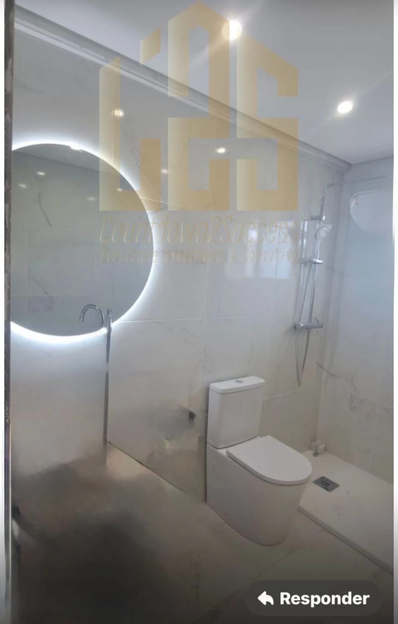 Apartamento T1 para Venda em Corroios Foto 8