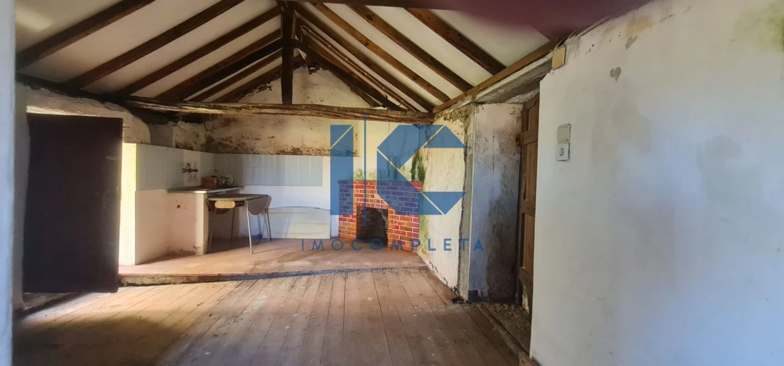 Moradia T2 para Venda em Junqueira Foto 7