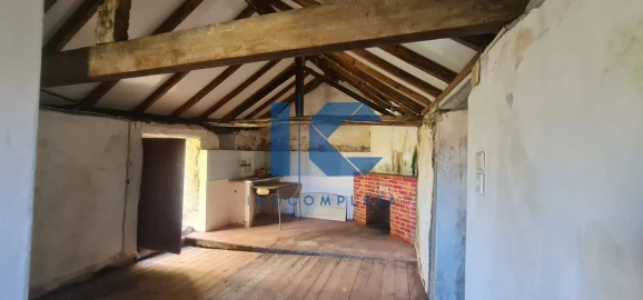 Moradia T2 para Venda em Junqueira