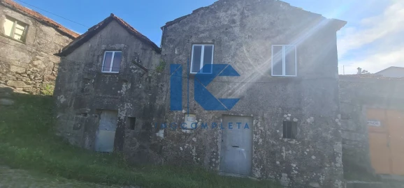 Moradia T2 para Venda em Junqueira