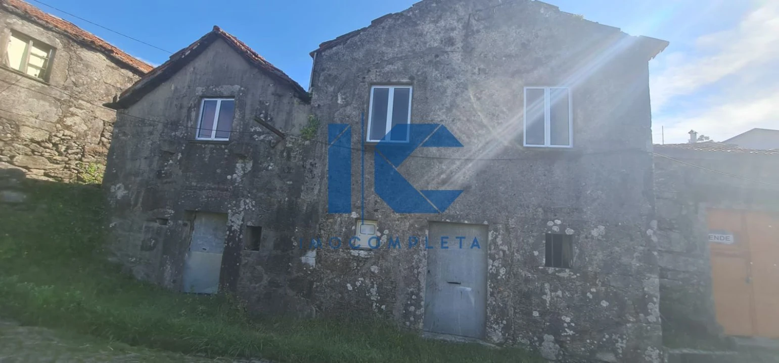 Moradia T2 para Venda em Junqueira Foto 2