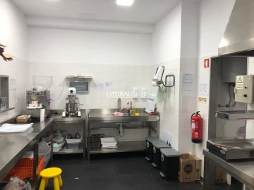 Loja para Arrendamento em Glória e Vera Cruz